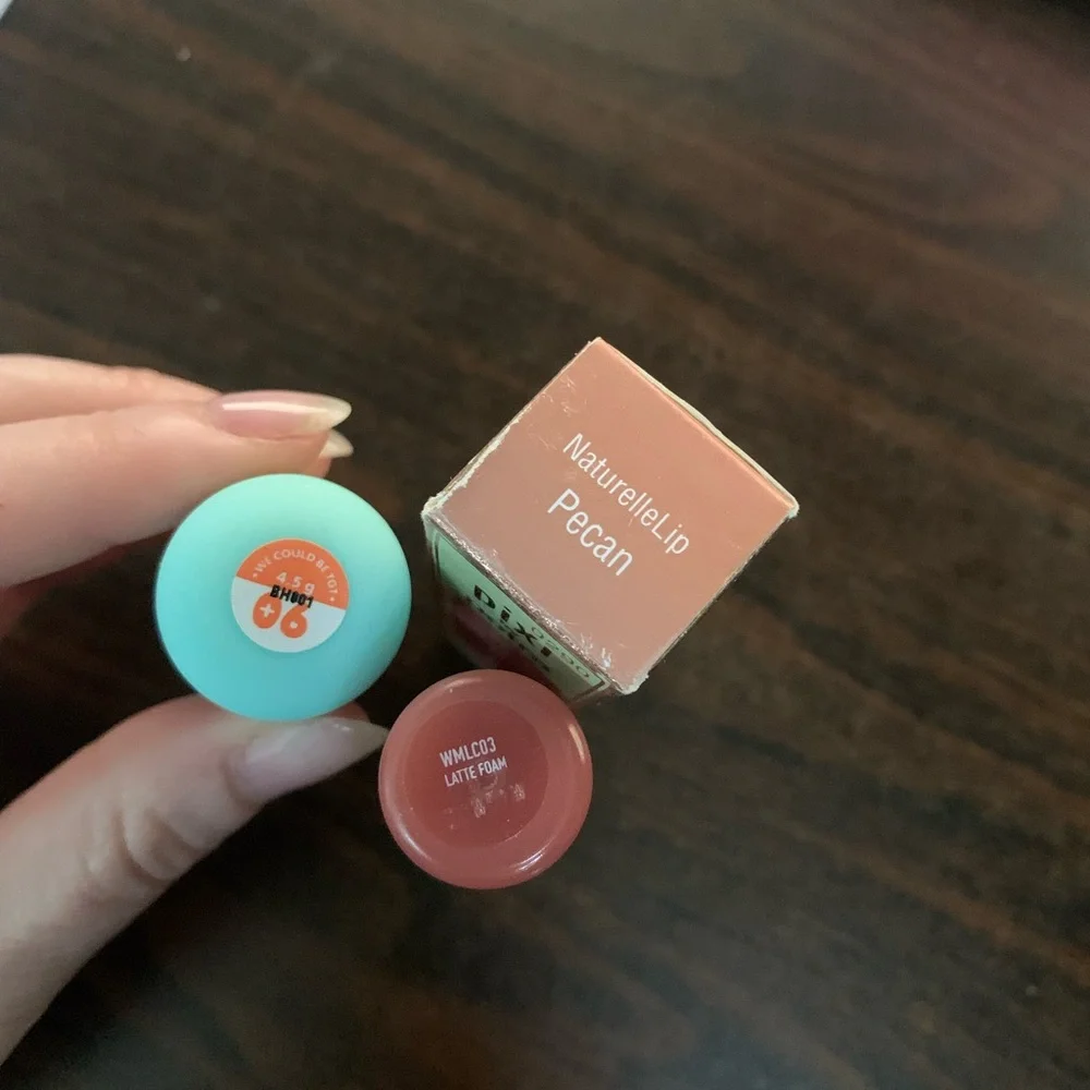 Lip Bundle - 3 items - Picture 2 of 3